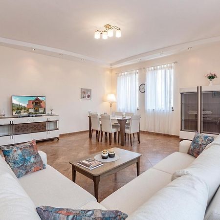 Stay Inn Apartments On Amiryan 4-6 Ереван Экстерьер фото