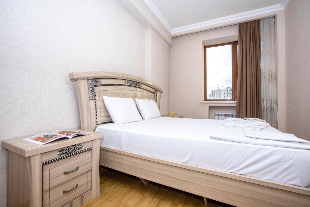 Stay Inn Apartments On Amiryan 4-6 Ереван Экстерьер фото